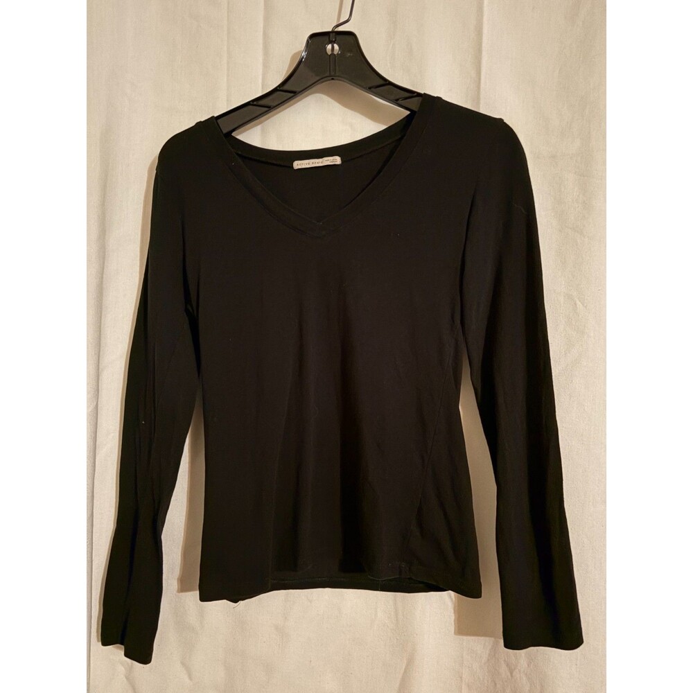 Active Basic Women’s Black Long Sleeve V‑Neck Top – Size M